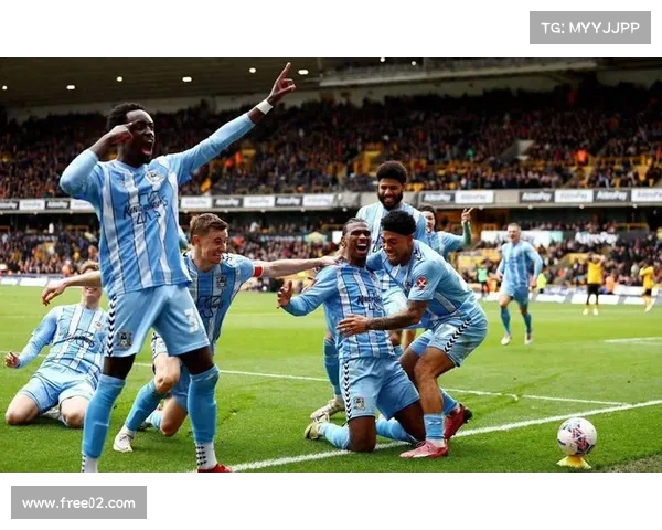 阿什拉夫:其他豪门引援出色 我们需脚踏实地争取欧冠卫冕 阿什拉夫:其他豪门引援出色 我们需脚踏实地争取欧冠卫冕