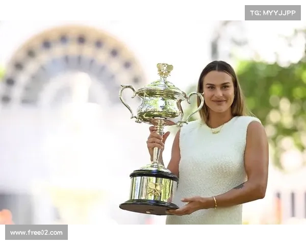 网球比赛奖杯设计创新与文化象征结合的探索与分析 网球比赛奖杯设计创新与文化象征结合的探索与分析